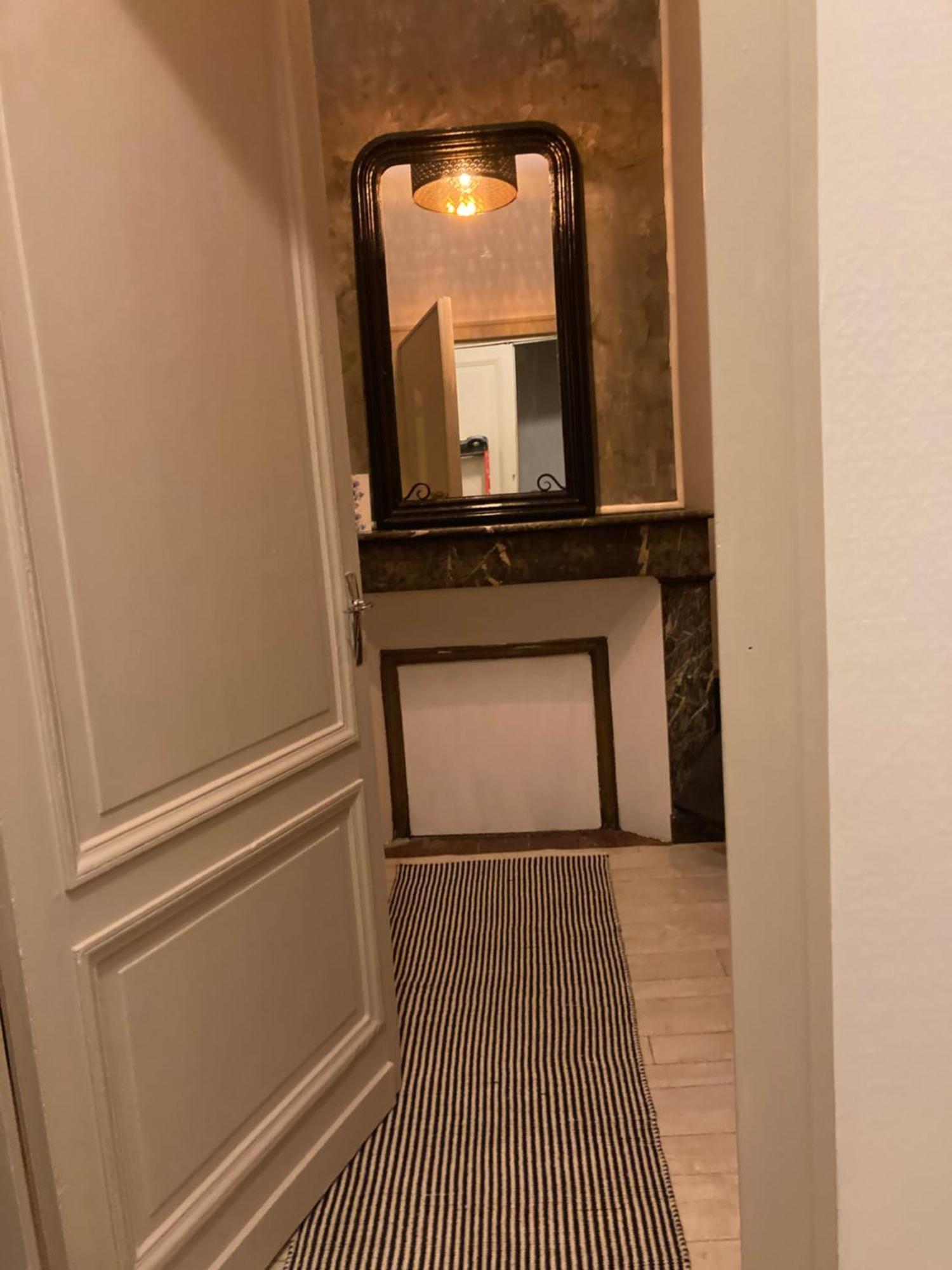 L'Insolite Saintes Bagian luar foto